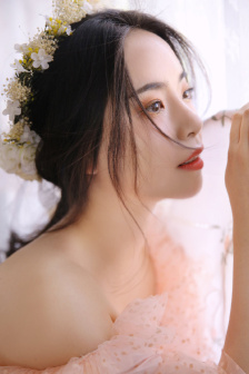 丰满女老师